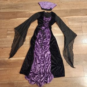 Girls witch/vampire costume dress kids size 8/9